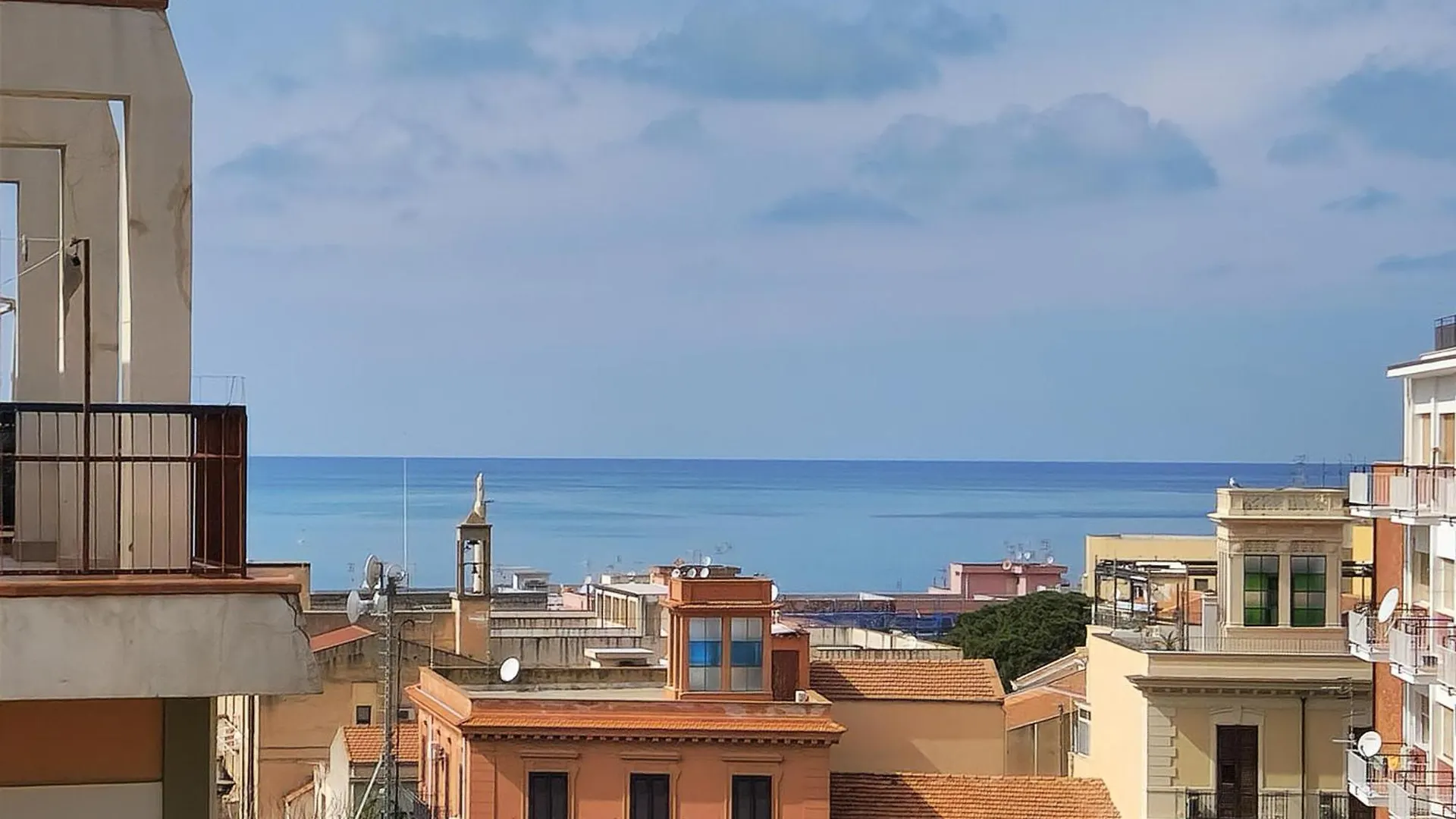 Guest house Rocksea Central Cefalu